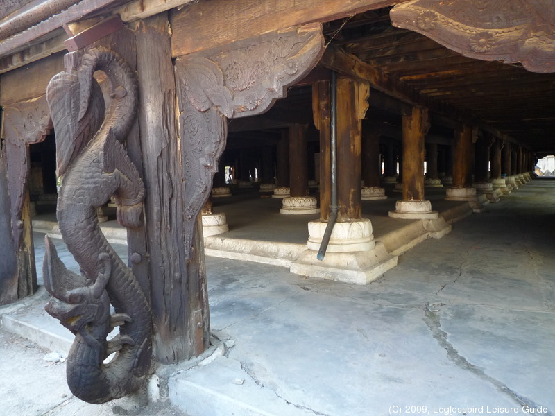 Golden Palace Monastery07